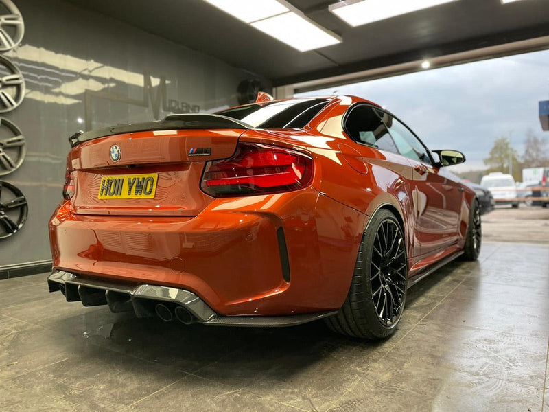 Load image into Gallery viewer, BMW F87 M2 (OG) FULL CARBON FIBRE KIT - V STYLE
