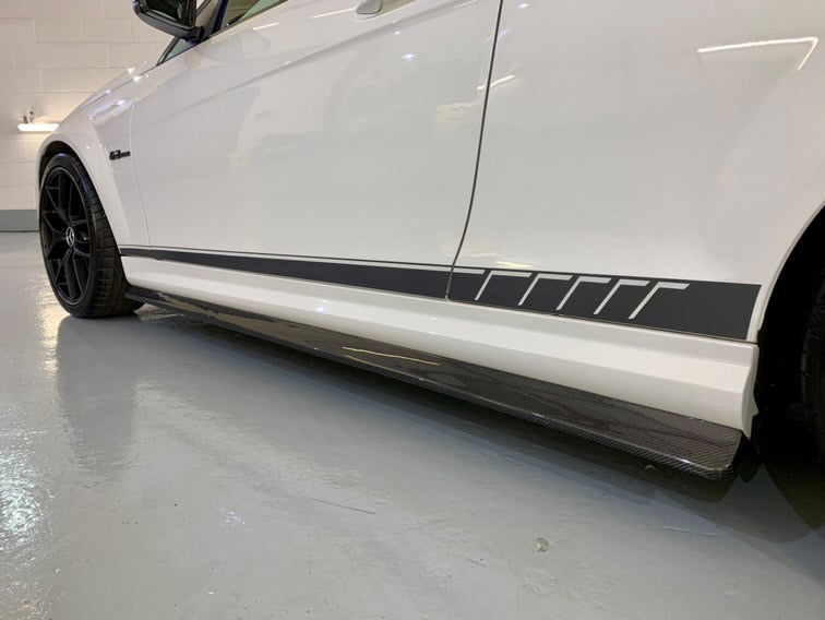 Load image into Gallery viewer, MERCEDES W204 C63 CARBON FIBRE SIDE SKIRTS - CT Carbon
