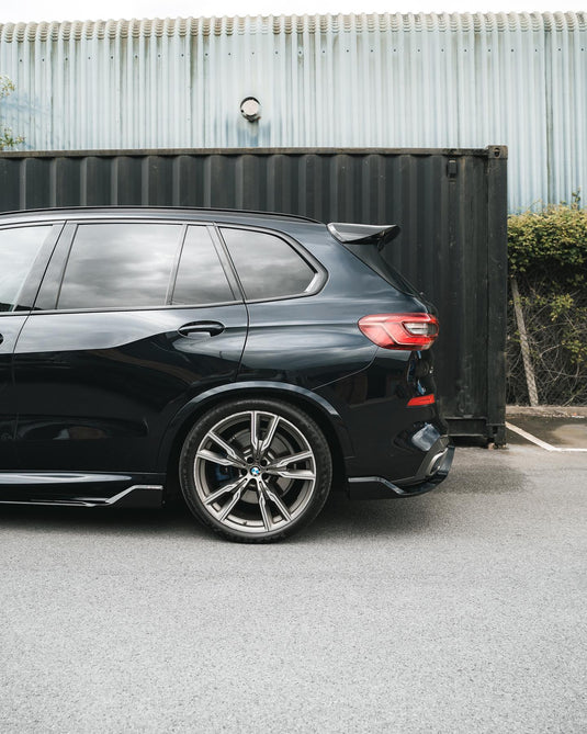 BMW G05 X5 FULL BLACK PLASTIC KIT - 2020+
