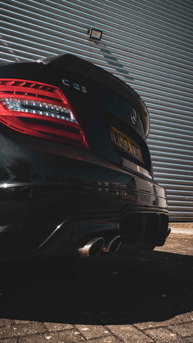 Load image into Gallery viewer, MERCEDES C-CLASS C63 W204 4DR CARBON FIBRE SPOILER - DTM STYLE - CT Carbon

