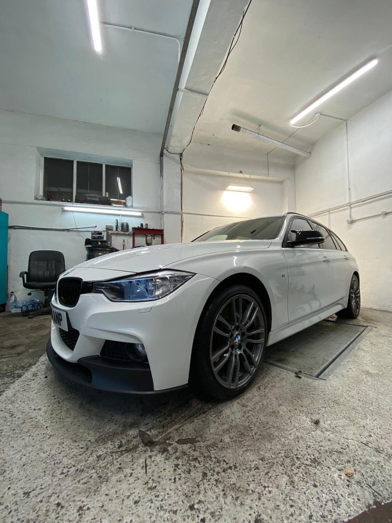Load image into Gallery viewer, BMW 3 SERIES F30 MATTE BLACK SPLITTER - MP STYLE
