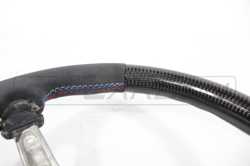 Load image into Gallery viewer, BMW FXX CARBON FIBRE / ALCANTARA STEERING WHEEL
