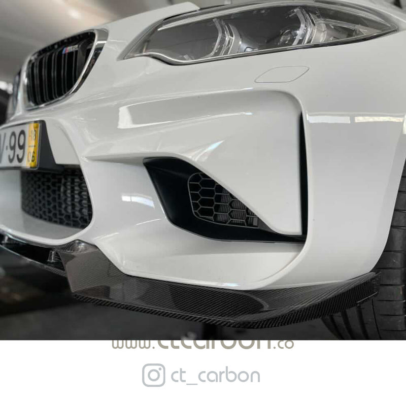 Load image into Gallery viewer, BMW M2 F87 N55(OG) CARBON FIBRE SPLITTER - V-STYLE - CT Carbon
