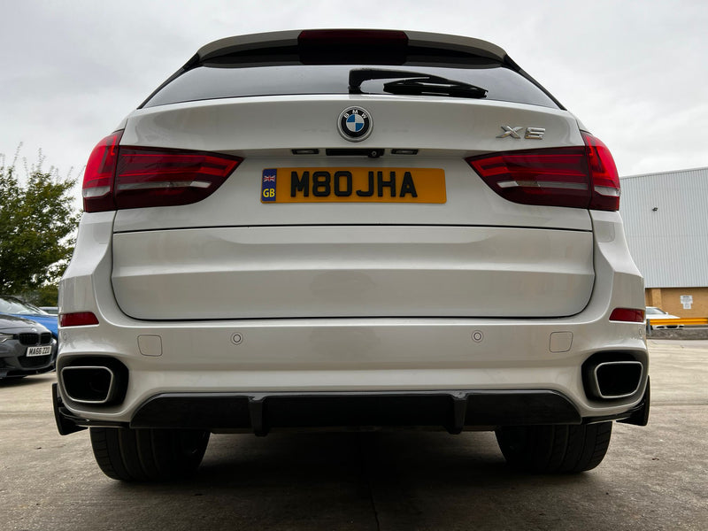 Load image into Gallery viewer, BMW F15 X5 CARBON FIBRE REAR CANARDS - MP STYLE
