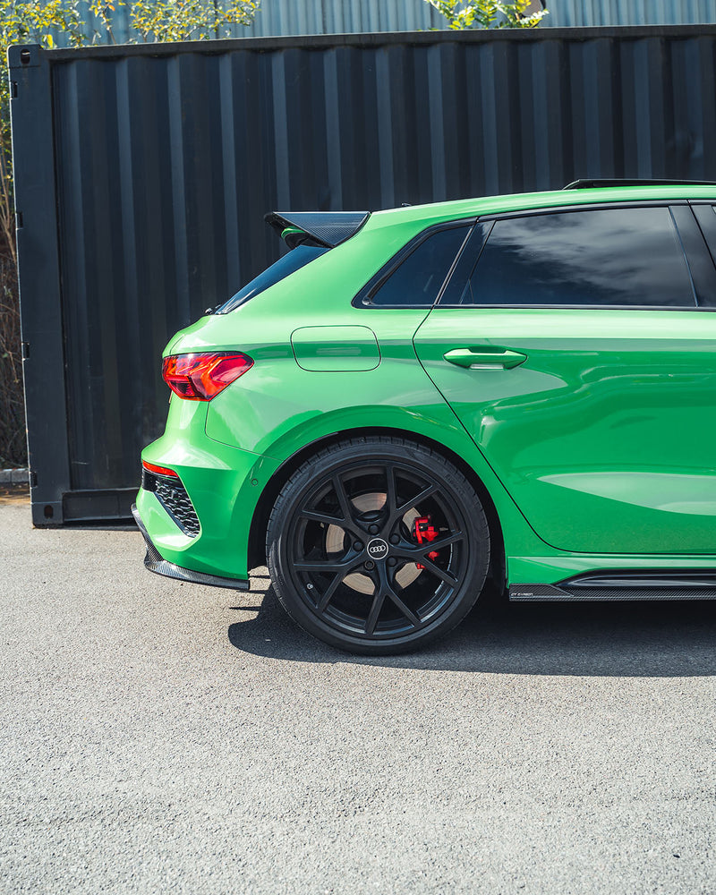 Load image into Gallery viewer, AUDI RS3 8Y CARBON FIBRE SIDE SKIRTS - CT DESIGN
