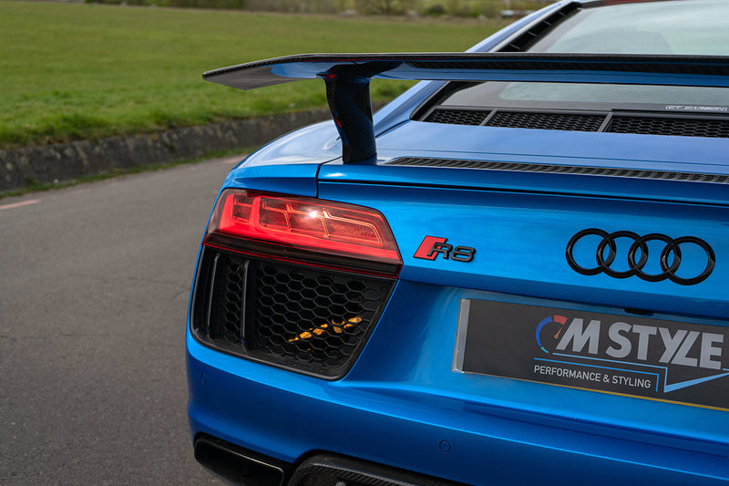 Load image into Gallery viewer, AUDI R8 V10 GEN 2 CARBON FIBRE KIT - V STYLE
