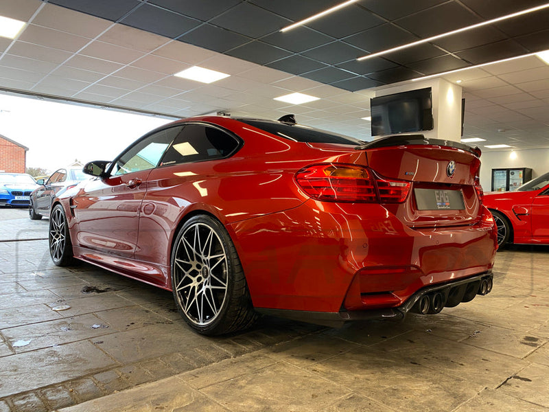 Load image into Gallery viewer, BMW M3/M4 (F80 F82 F83) CARBON FIBRE DIFFUSER - V-STYLE - CT Carbon
