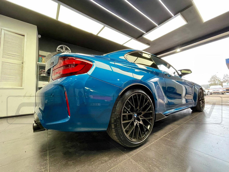 Load image into Gallery viewer, BMW M2 / M2C F87 CARBON FIBRE SIDE SKIRTS - MP STYLE - CT Carbon
